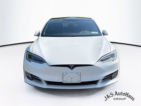 Used 2017 Tesla Model S 75D AWD/4WD image 2