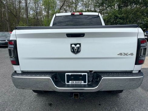 Used 2015 RAM 2500 SLT AWD/4WD image 4