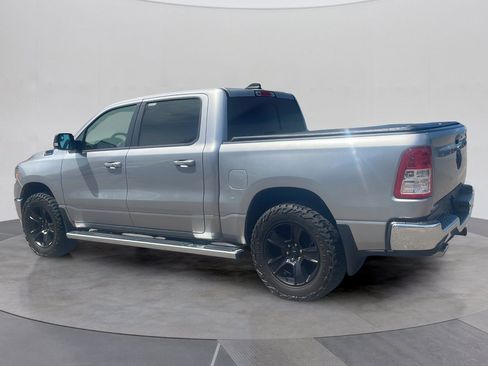 Used 2022 RAM 1500 Big Horn AWD/4WD image 3