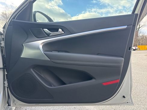 New 2026 Genesis G70 2.5T image 32