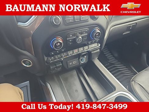 Used 2021 Chevrolet Silverado 1500 High Country w/ Technology Package AWD/4WD image 58