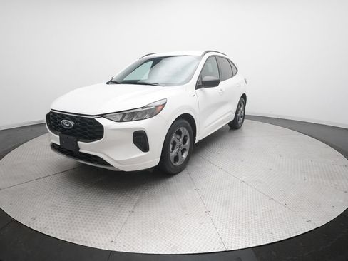 Used 2023 Ford Escape ST-Line w/ Tech Pack #1 FWD image 13