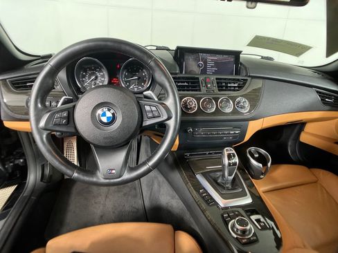 Used 2016 BMW Z4 sDrive35i image 8