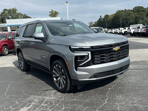 New 2026 Chevrolet Tahoe High Country image 2
