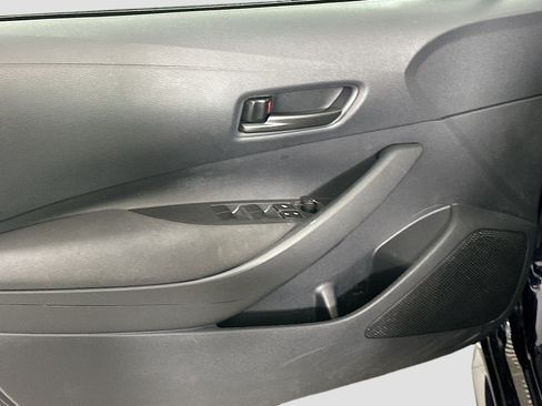 Used 2024 Toyota Corolla LE FWD image 15
