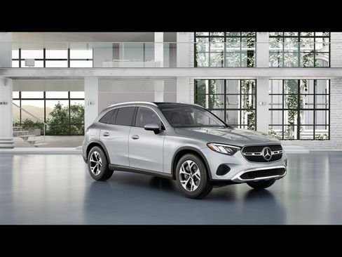 Certified 2026 Mercedes-Benz GLC 350e 4MATIC image 6