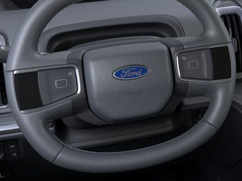 New 2025 Ford Expedition Active RWD image 12
