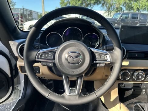 New 2026 MAZDA MX-5 Miata RF Grand Touring RWD image 16