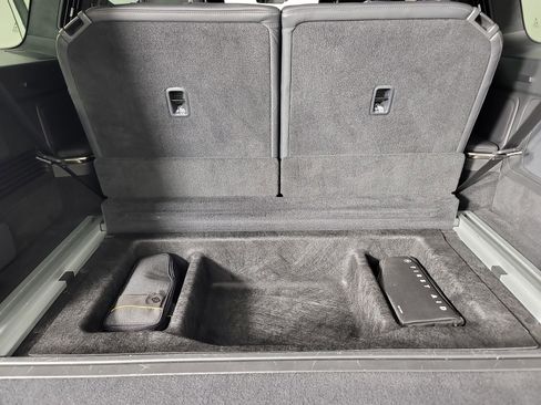 Used 2023 Rivian R1S Adventure AWD/4WD image 26
