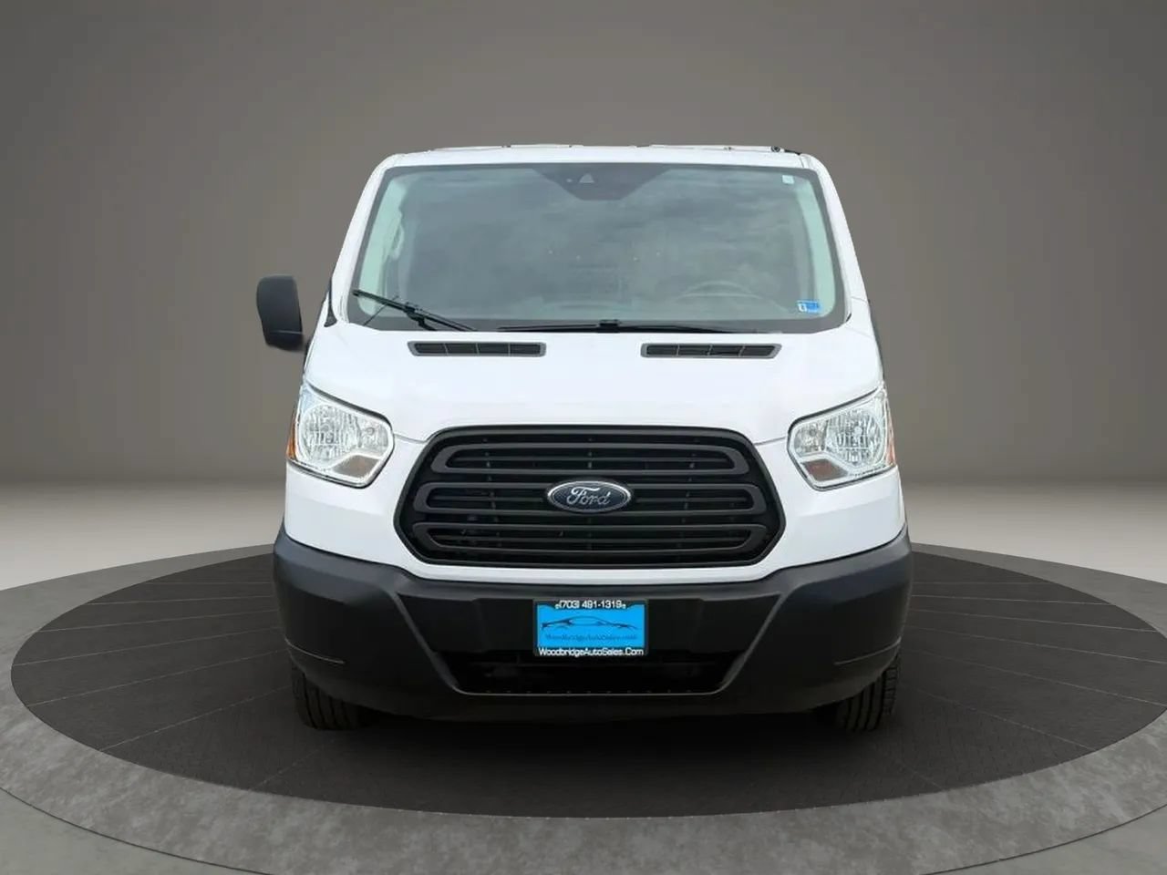 Used 2019 Ford Transit 150 130 Low Roof RWD image 7