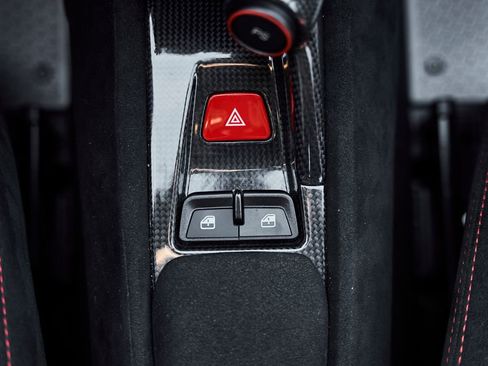 Used 2020 Ferrari 488 Pista Coupe RWD image 52