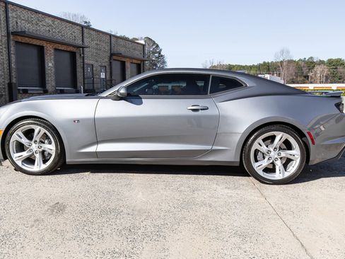 Used 2020 Chevrolet Camaro SS image 5
