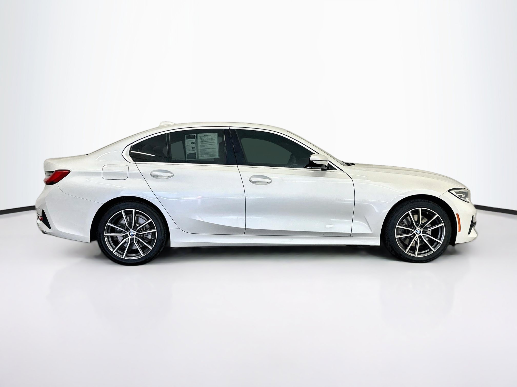 Used 2020 BMW 330i xDrive Sedan w/ Premium Package AWD/4WD image 10