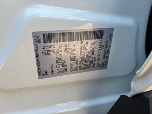 Used 2026 Nissan Rogue SV FWD image 31