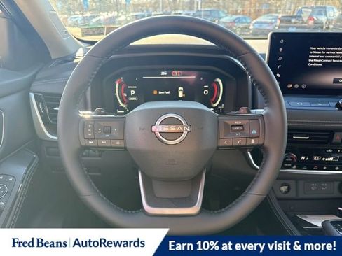 New 2026 Nissan Rogue Platinum image 16