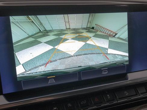 Used 2023 Chevrolet Silverado 1500 RST w/ Z71 Off-Road Package image 22