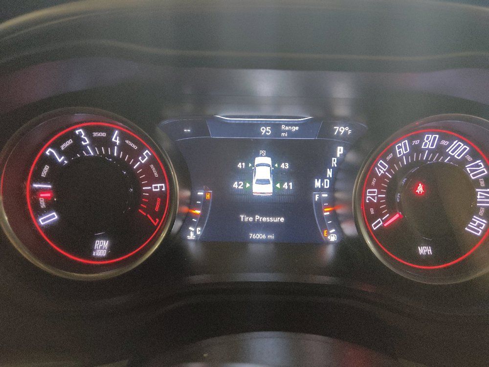 Used 2019 Dodge Challenger SXT RWD image 23