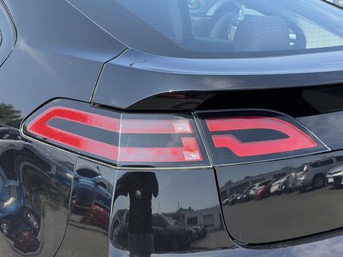 Used 2013 Chevrolet Volt FWD image 8