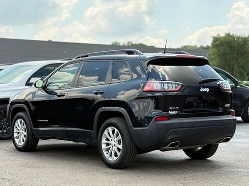 Used 2022 Jeep Cherokee Latitude Lux w/ Sun & Sound Group AWD/4WD image 39
