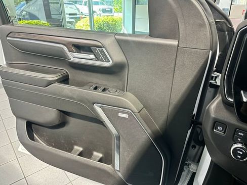 Certified 2024 GMC Sierra 1500 SLT w/ SLT Premium Plus Package image 25