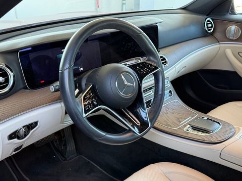 Used 2022 Mercedes-Benz E 350 Sedan image 2