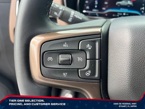 Certified 2024 Chevrolet Tahoe High Country AWD/4WD image 17