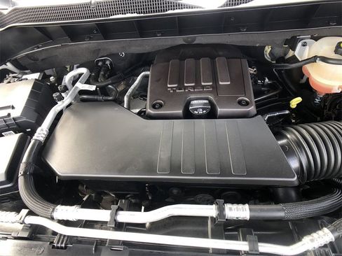 Used 2022 Chevrolet Silverado 1500 LT image 24