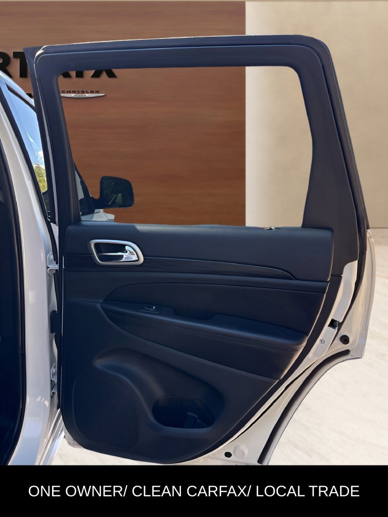 Used 2022 Jeep Grand Cherokee Laredo X RWD image 13
