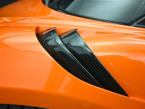 Used 2019 McLaren 600LT RWD image 23