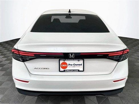 Used 2025 Honda Accord SE image 7