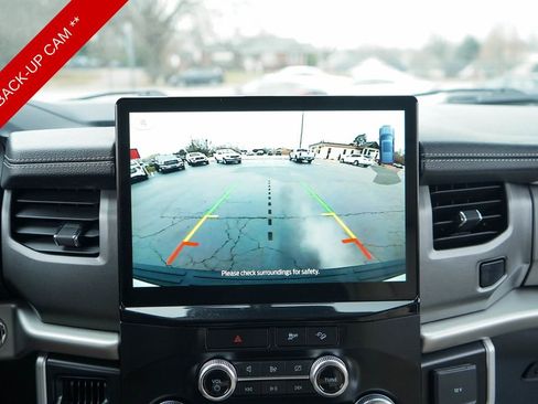 Used 2023 Ford Expedition Max XLT image 19