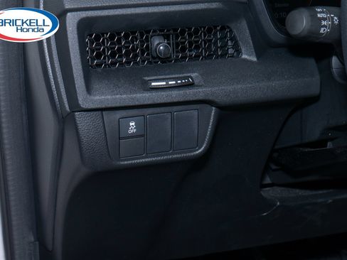 Certified 2024 Honda CR-V EX image 29