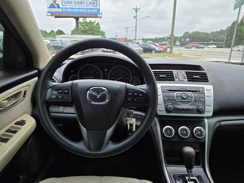 Used 2011 MAZDA MAZDA6 i Sport FWD image 16