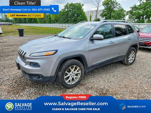 Used 2014 Jeep Cherokee Latitude w/ Cold Weather Group AWD/4WD image 1