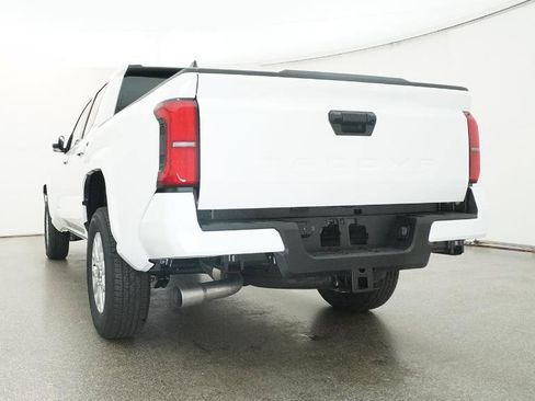 New 2026 Toyota Tacoma SR5 image 25