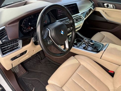 Used 2019 BMW X5 xDrive50i w/ Executive Package image 4