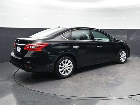 Used 2019 Nissan Sentra SV FWD image 5