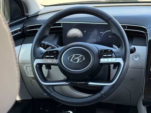 Used 2023 Hyundai Tucson Limited image 19
