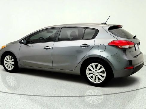 Used 2016 Kia Forte LX w/ LX Popular Plus Package FWD image 7