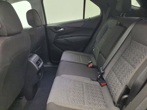 Used 2024 Chevrolet Equinox LT w/ Driver Convenience Package image 18