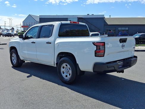 Certified 2024 Nissan Frontier S w/ Technology Package AWD/4WD image 5