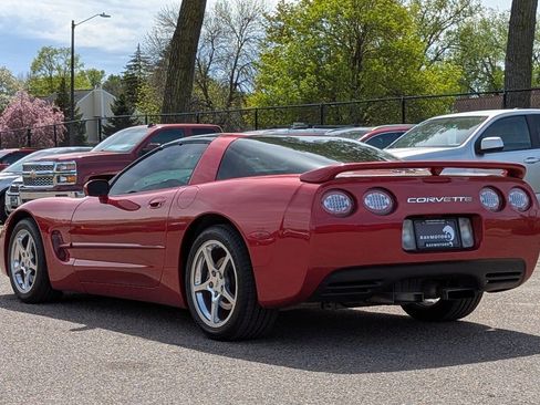 Used 2002 Chevrolet Corvette Coupe w/ Preferred Equipment Group2 RWD image 7