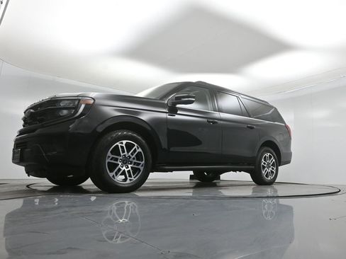 Certified 2025 Ford Expedition Max Active image 45