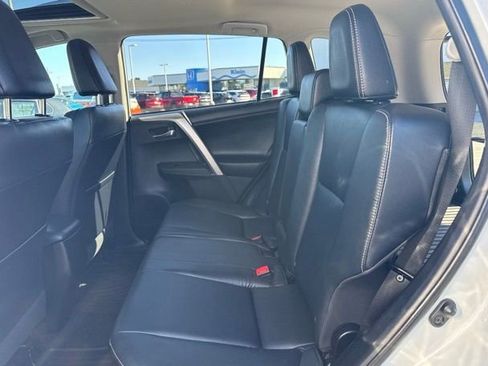 Used 2015 Toyota RAV4 Limited w/ Technology Package image 18