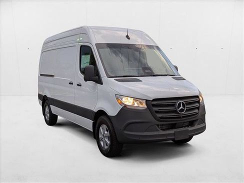 New 2025 Mercedes-Benz Sprinter 2500 image 7