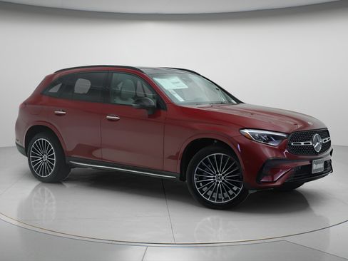 New 2026 Mercedes-Benz GLC 300 image 1