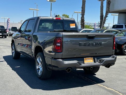Used 2026 RAM 1500 Express RWD image 5