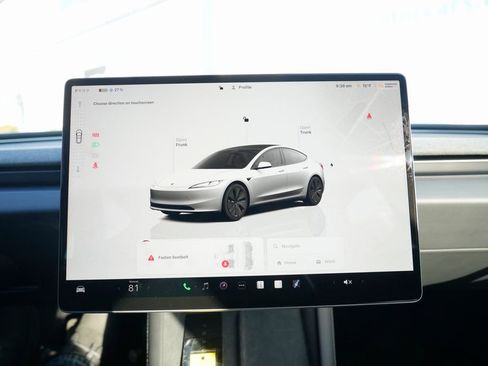 Used 2026 Tesla Model 3 Long Range image 41