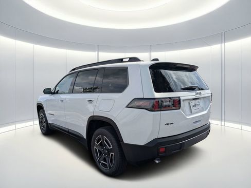 New 2026 Jeep Cherokee Laredo AWD/4WD image 6