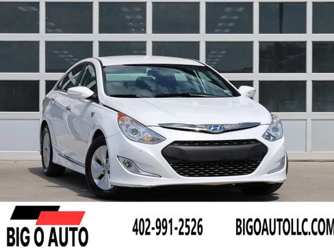 Used 2014 Hyundai Sonata Hybrid FWD image 1